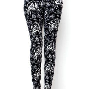 3/$25  Bandana Print XPlus NWT XL 1x 2x 3x 4x